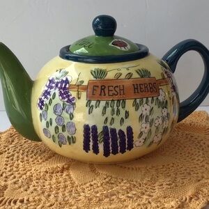 Fresh Herbs teapot by Jay Imports